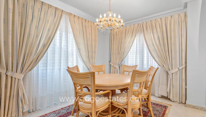 Te koop - Huis - Vrijstaande Villa - Rojales - Ciudad Quesada