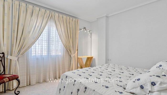 Te koop - Huis - Vrijstaande Villa - Rojales - Ciudad Quesada