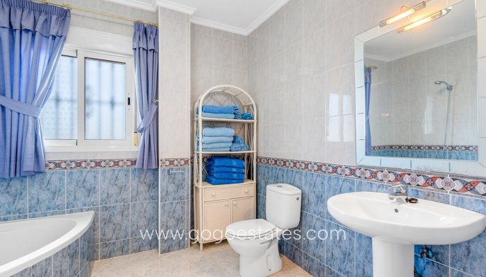 Te koop - Huis - Vrijstaande Villa - Rojales - Ciudad Quesada