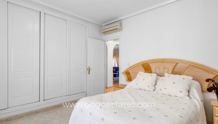 Te koop - Huis - Vrijstaande Villa - Rojales - Ciudad Quesada