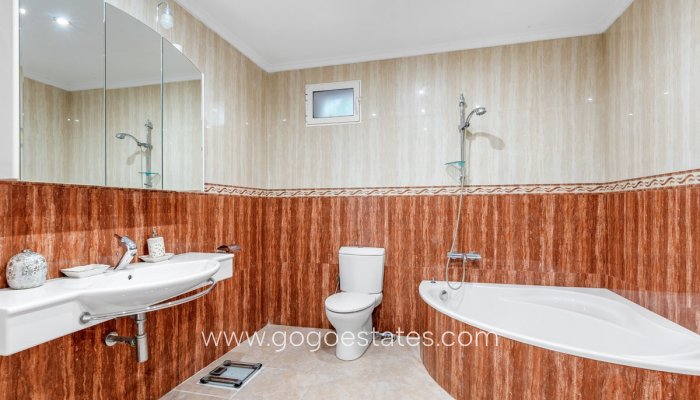 Te koop - Huis - Vrijstaande Villa - Rojales - Ciudad Quesada