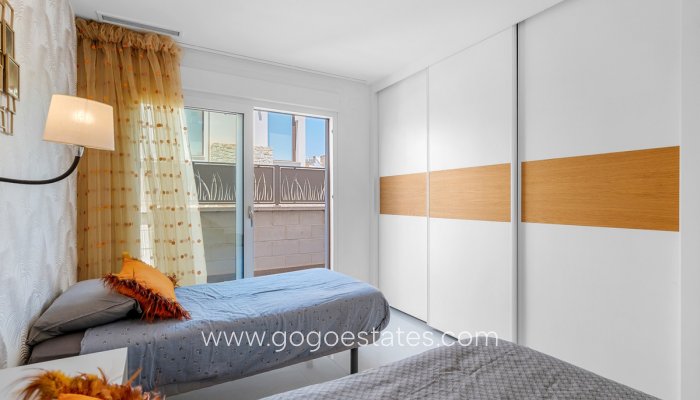 Revente - Maison - Maison mitoyenne - Rojales - Ciudad Quesada