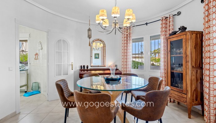 Te koop - Huis - Vrijstaande Villa - Rojales - Ciudad Quesada