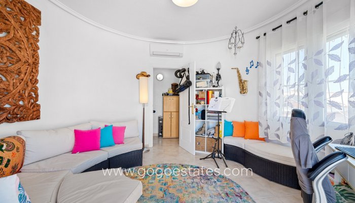 Te koop - Huis - Vrijstaande Villa - Rojales - Ciudad Quesada