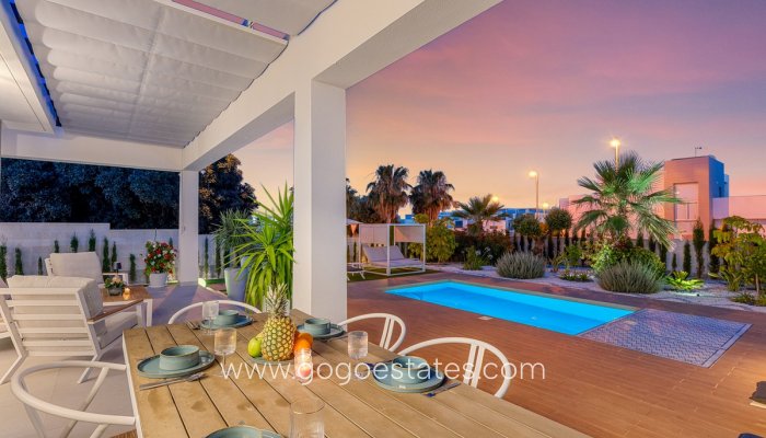 Te koop - Huis - Vrijstaande Villa - Rojales - Ciudad Quesada