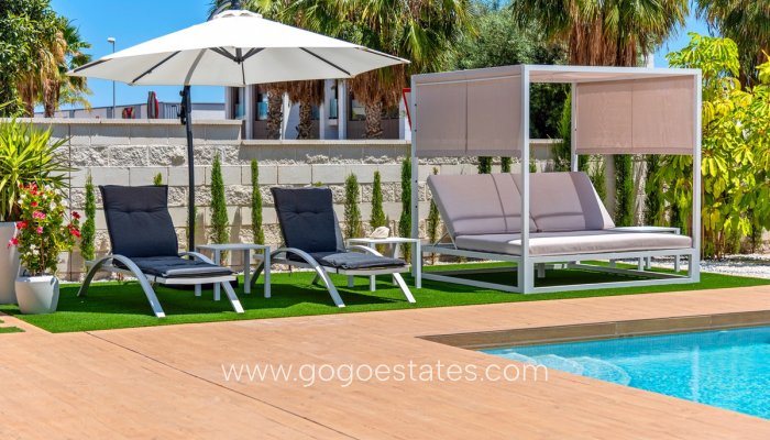 Te koop - Huis - Vrijstaande Villa - Rojales - Ciudad Quesada