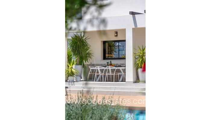 Te koop - Huis - Vrijstaande Villa - Rojales - Ciudad Quesada