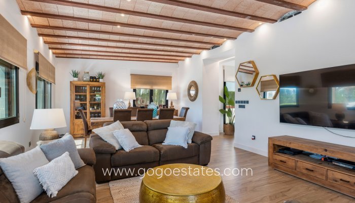 Te koop - Huis - Vrijstaande Villa - Elche - Elche Centro