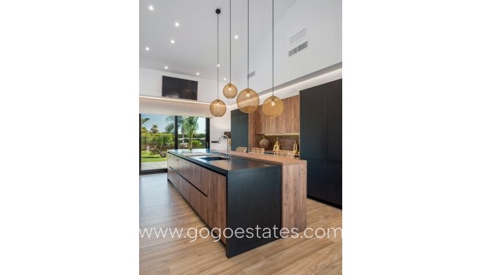 Te koop - Huis - Vrijstaande Villa - Elche - Elche Centro