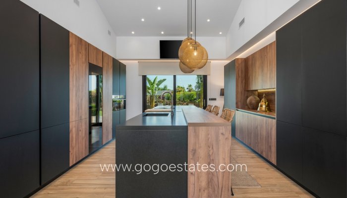 Te koop - Huis - Vrijstaande Villa - Elche - Elche Centro