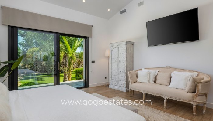 Te koop - Huis - Vrijstaande Villa - Elche - Elche Centro