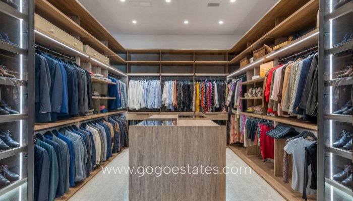 Te koop - Huis - Vrijstaande Villa - Elche - Elche Centro