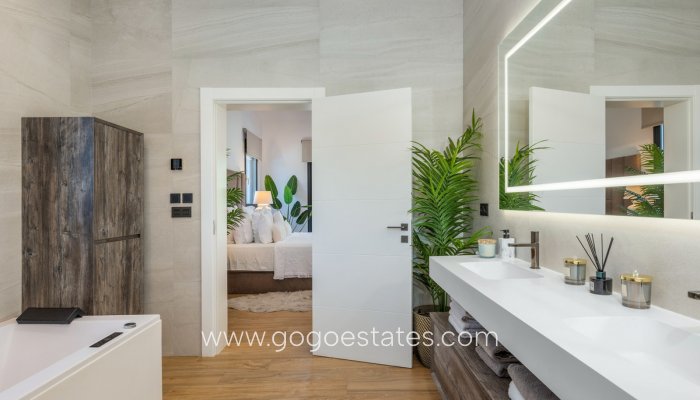 Te koop - Huis - Vrijstaande Villa - Elche - Elche Centro