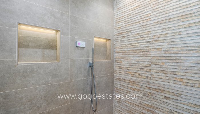 Te koop - Huis - Vrijstaande Villa - Elche - Elche Centro