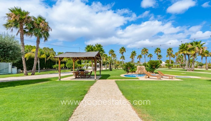 Te koop - Huis - Vrijstaande Villa - Elche - Elche Centro