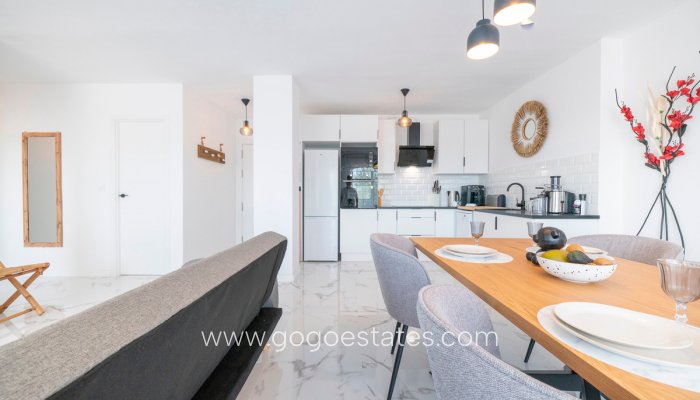 Te koop - Appartement - Appartement op de middelste verdieping - Orihuela - Punta Prima