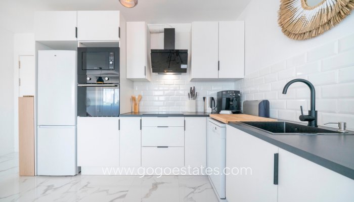 Te koop - Appartement - Appartement op de middelste verdieping - Orihuela - Punta Prima