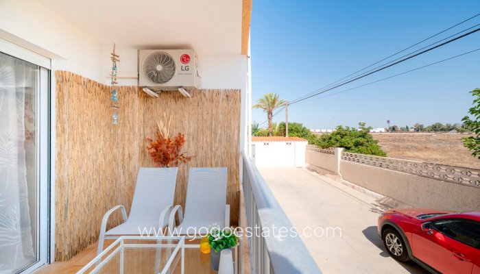 Te koop - Appartement - Appartement op de middelste verdieping - Orihuela - Punta Prima