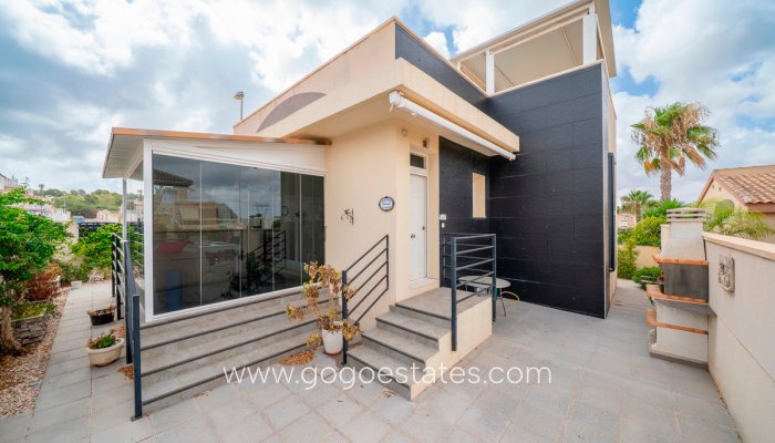 Te koop - Huis - Vrijstaande Villa - Rojales - Rojales Centro