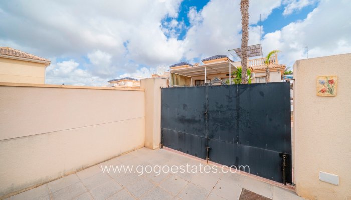 Te koop - Huis - Vrijstaande Villa - Rojales - Rojales Centro