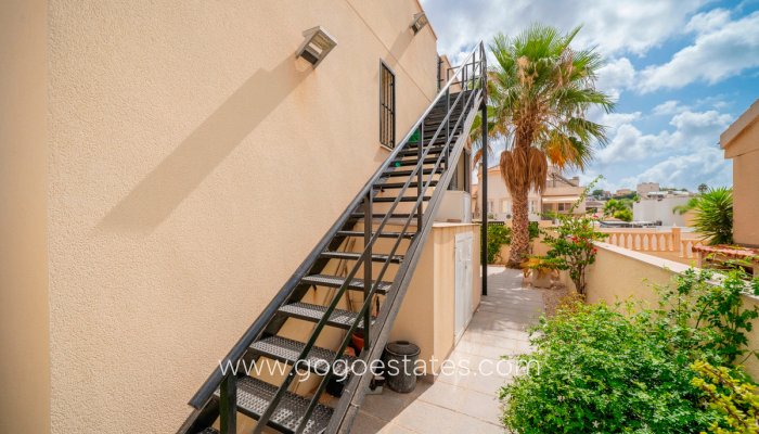 Te koop - Huis - Vrijstaande Villa - Rojales - Rojales Centro