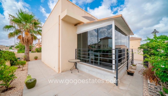 Te koop - Huis - Vrijstaande Villa - Rojales - Rojales Centro