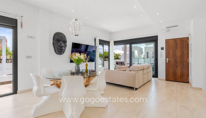 Te koop - Huis - Vrijstaande Villa - Orihuela - Villamartin