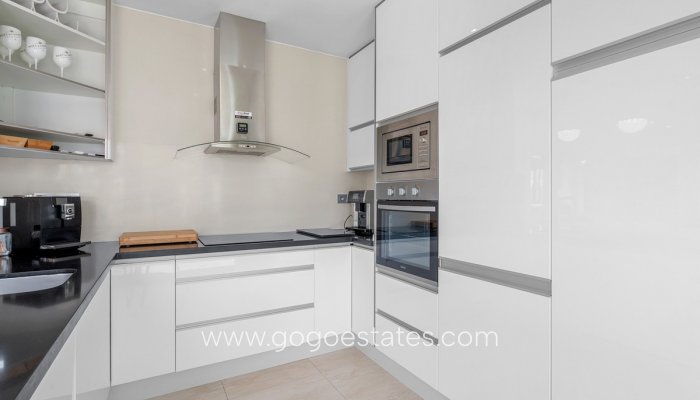 Te koop - Huis - Vrijstaande Villa - Orihuela - Villamartin