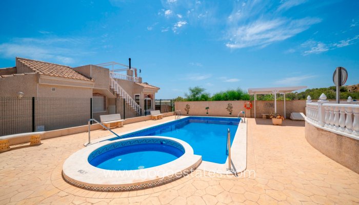 Te koop - Huis - Vrijstaande Villa - Algorfa - Algorfa Centro