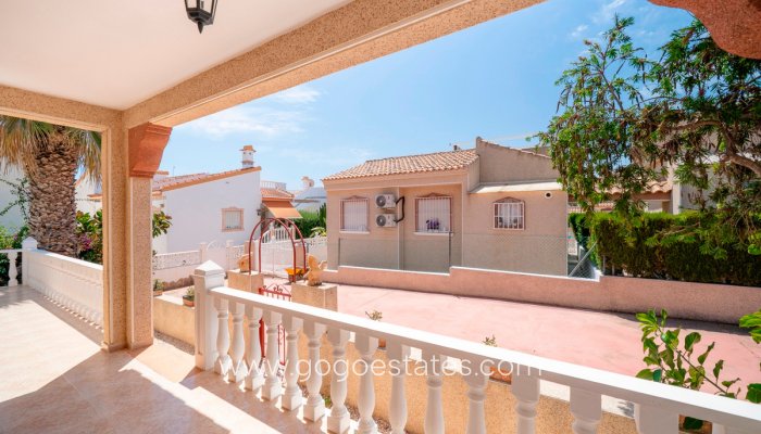 Te koop - Huis - Vrijstaande Villa - Algorfa - Algorfa Centro