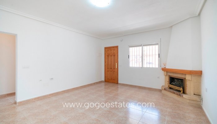 Te koop - Huis - Vrijstaande Villa - Algorfa - Algorfa Centro