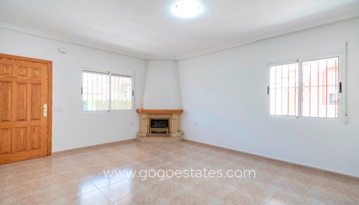 Te koop - Huis - Vrijstaande Villa - Algorfa - Algorfa Centro