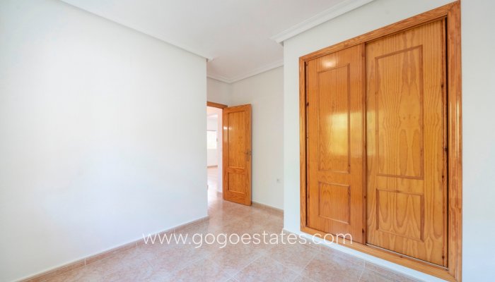 Te koop - Huis - Vrijstaande Villa - Algorfa - Algorfa Centro