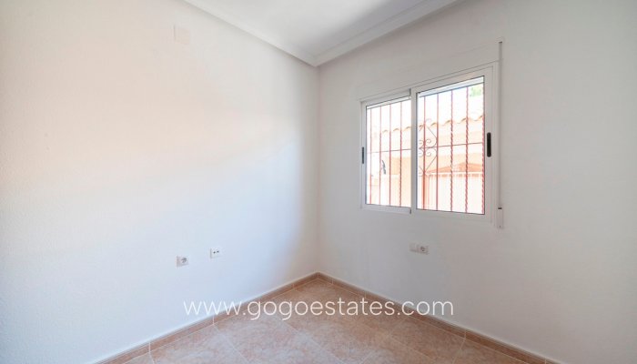 Te koop - Huis - Vrijstaande Villa - Algorfa - Algorfa Centro