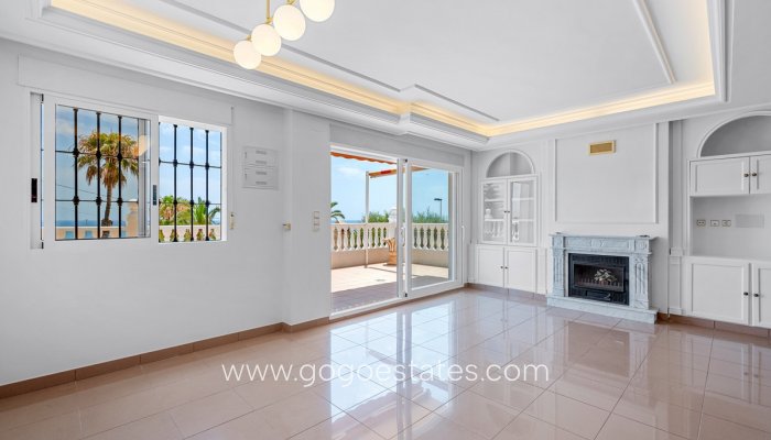 Te koop - Huis - Vrijstaande Villa - Torrevieja - Torrevieja Centro