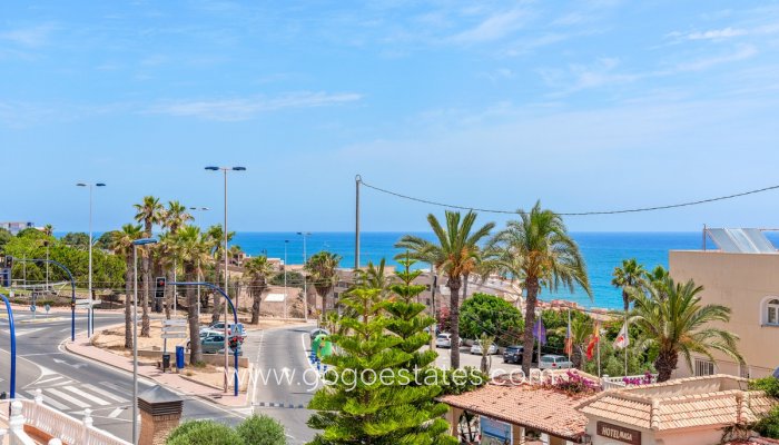 Te koop - Huis - Vrijstaande Villa - Torrevieja - Torrevieja Centro