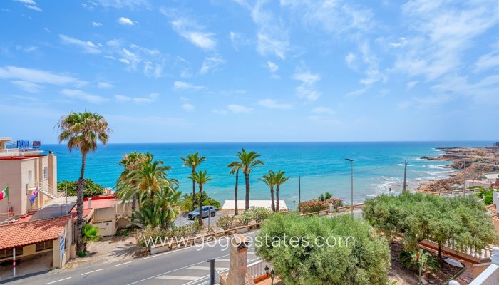 Te koop - Huis - Vrijstaande Villa - Torrevieja - Torrevieja Centro