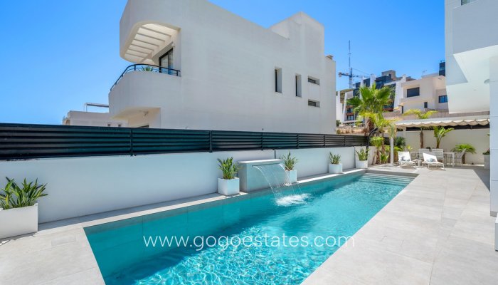 Te koop - Huis - Vrijstaande Villa - Guardamar del Segura - Guardamar del Segura Centro