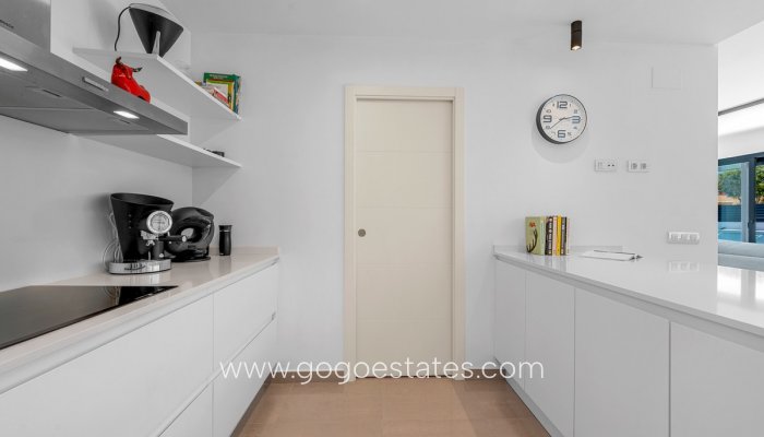 Te koop - Huis - Vrijstaande Villa - Guardamar del Segura - Guardamar del Segura Centro