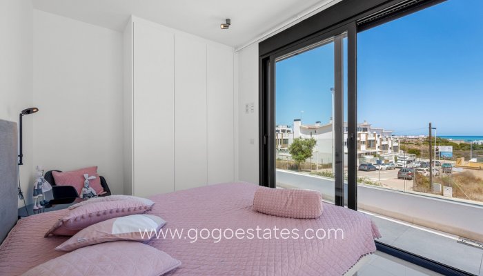 Te koop - Huis - Vrijstaande Villa - Guardamar del Segura - Guardamar del Segura Centro