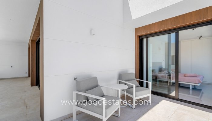 Te koop - Huis - Vrijstaande Villa - Guardamar del Segura - Guardamar del Segura Centro