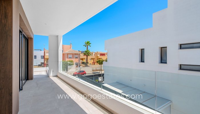 Te koop - Huis - Vrijstaande Villa - Guardamar del Segura - Guardamar del Segura Centro