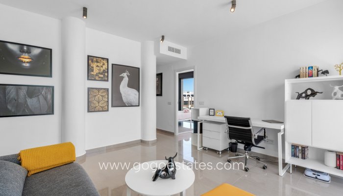 Te koop - Huis - Vrijstaande Villa - Guardamar del Segura - Guardamar del Segura Centro