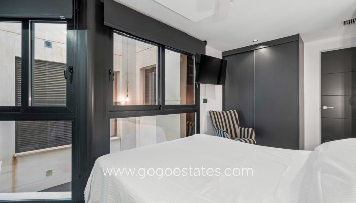 Te koop - Appartement - Appartement op de middelste verdieping - Formentera de Segura - Formentera Del Segura