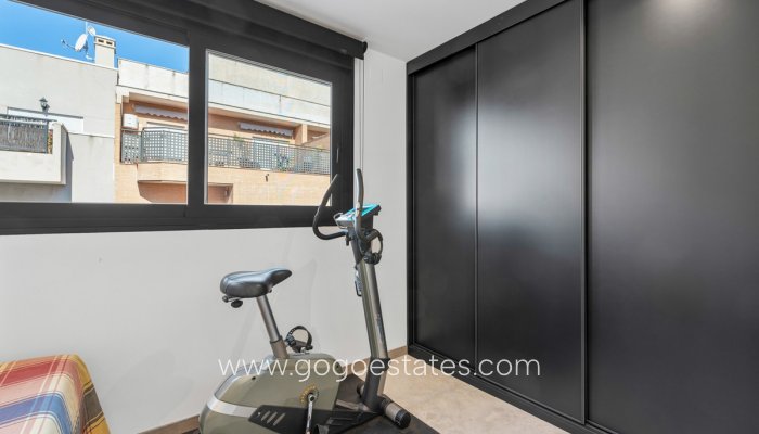 Te koop - Appartement - Appartement op de middelste verdieping - Formentera de Segura - Formentera Del Segura