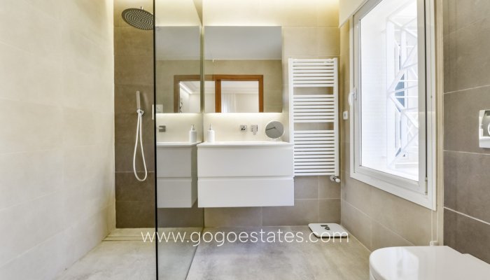 Te koop - Huis - Vrijstaande Villa - Altea - Altea Centro