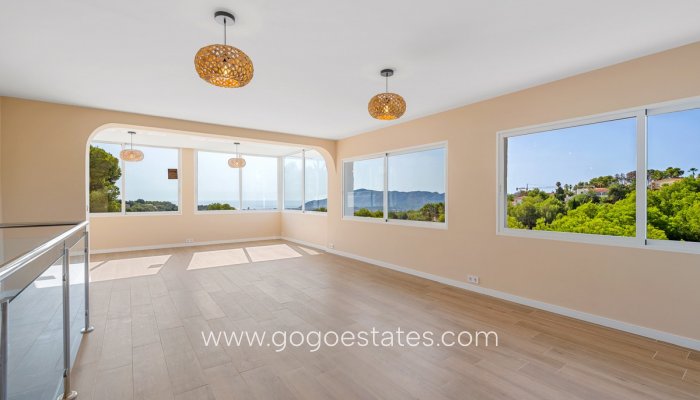 Te koop - Huis - Vrijstaande Villa - La Nucía - La Nucia Centro