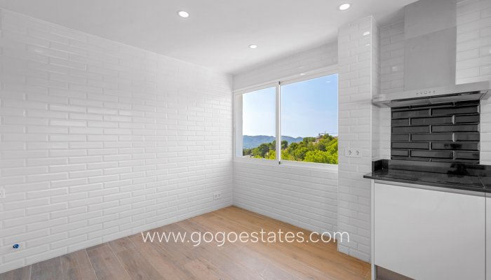 Te koop - Huis - Vrijstaande Villa - La Nucía - La Nucia Centro