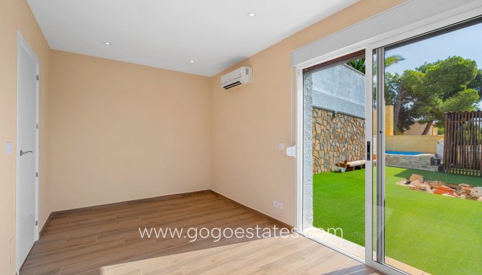 Te koop - Huis - Vrijstaande Villa - La Nucía - La Nucia Centro