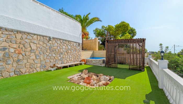 Te koop - Huis - Vrijstaande Villa - La Nucía - La Nucia Centro